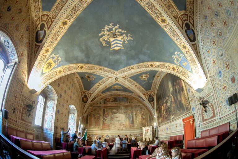 Wedding in Volterra, photo 2